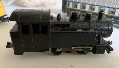 Lima italy train locomotive - locomotive, ho