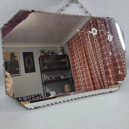 Vintage bevelled edge - bevelled,