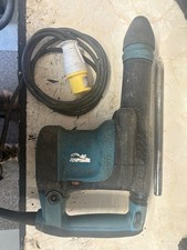 Makita HM0871C 110V SDS-Max AVT Demolition Hammer with Anti-Vibration Technology