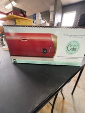 Cricket Cake Decorating