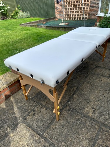 Portable folding beauty