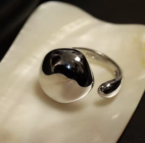 Chunky ring statement - ring,