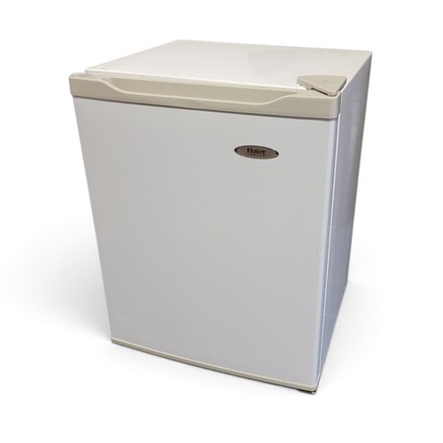 Haier mini fridge w - bc-76,