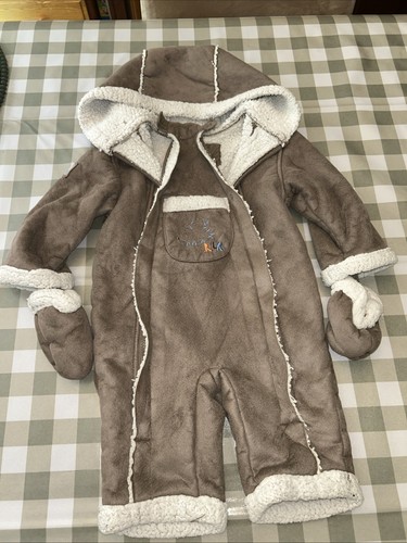 Rocha little brown and - brown,
