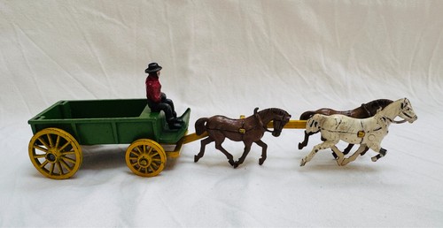 Morestone covered horse drawn - morestone, horse-drawn