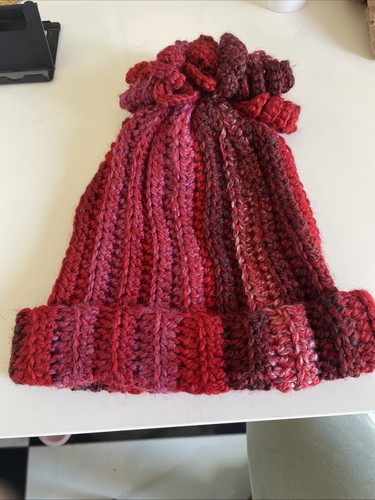 Hand knitted reds woolly hat - hand,
