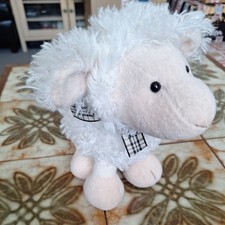 Russ Woolsen Standing Sheep