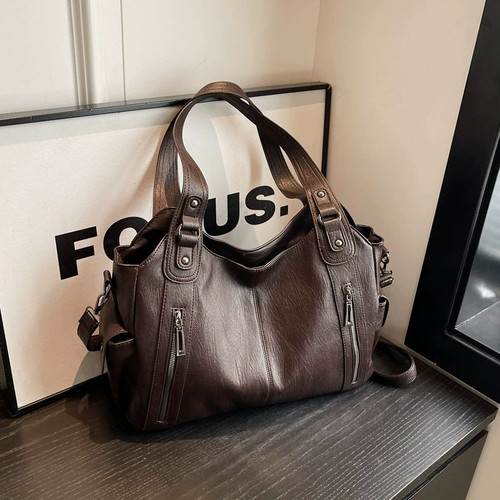 Large leather shoulder bag - large,