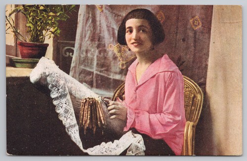 Malta postcard young woman - postcard,,