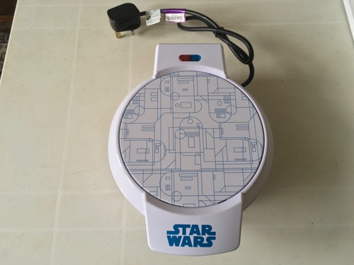 Star wars waffle - ‘waffle, maker’.