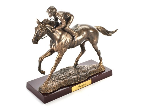 Horse race figurine shergar - horse,