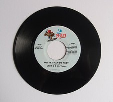 Lady G & Mr. Vegas ‎- Hotta Than De Rest 7" single / 2 Bad Productions TB 007 