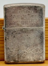 "HARLEY DAVIDSON, BARBED WIRE" ZIPPO LIGHTER FROM APRIL 2004 USED