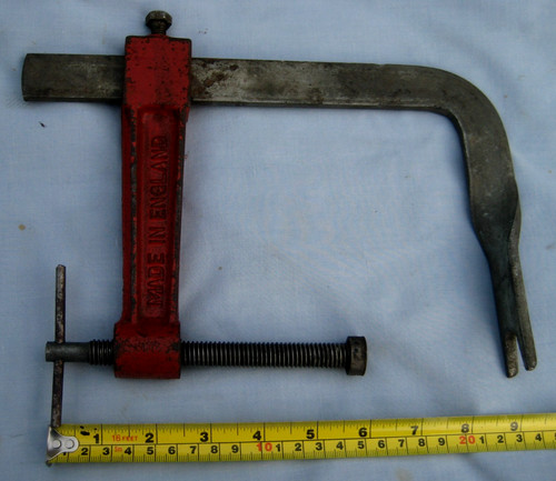 Side lifter valve - , spring