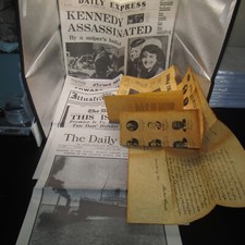 Daily Mirror Newspaper Titanic