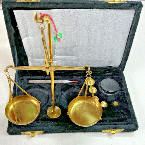 Brass apothecary balance - brass,