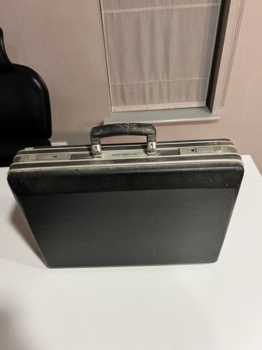 Potterton black briefcase - black,
