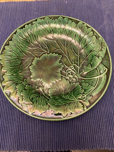 Green wedgewood stylised - green,