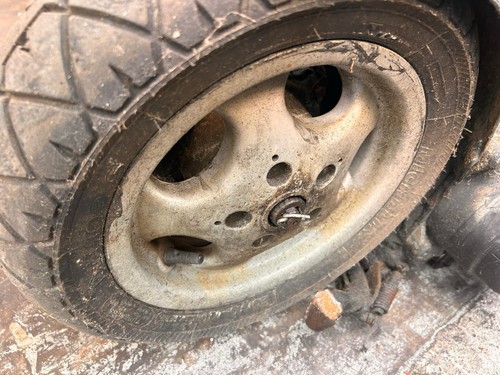 2001 vespa et4 rear - et4, with