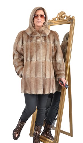 Us5707 real muskrat - fur, jacket