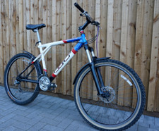 GT Arrowhead Triple Triangle