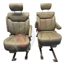 NISSAN ELGRAND 180 CAMPER