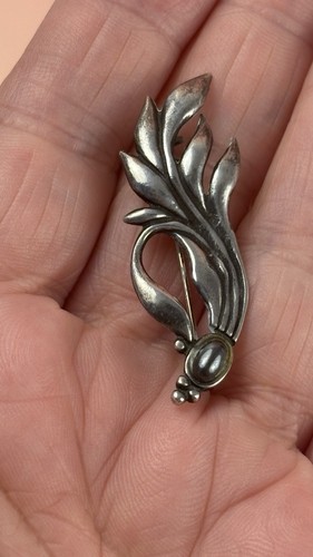 Vintage sterling silver leaf - silver,