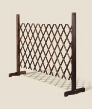 Wood Expanding Garden Trellis