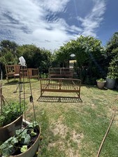 Stunning Heals 5’6” Oak Bed With Base High Quality Country Manor BnB Chic