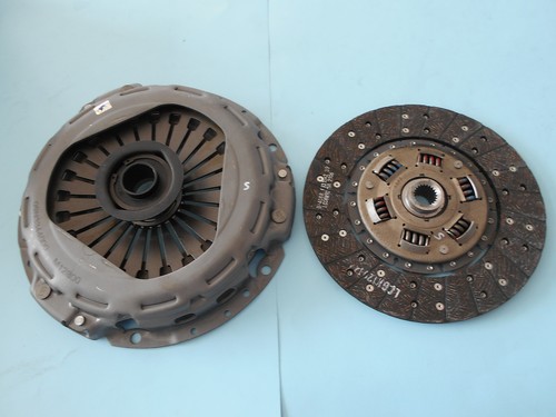 Clutch kit for range rover - clutch,