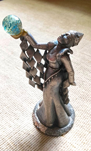 The crystal queen pewter - the,