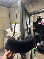 Black Breastgirth With Sheepskin