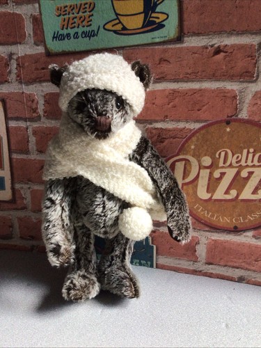 Gorgeous mohair teddy bear - gorgeous,