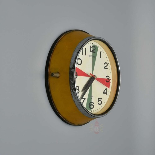 Seiko radio room clock - room,