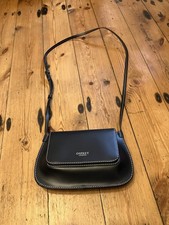 Beautiful Osprey Navy Bag