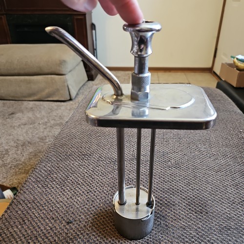 Rare vintage soda fountain - rare,