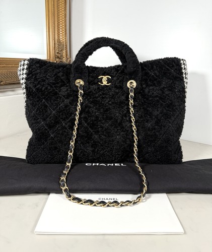 Chanel shearling tweed - chanel,