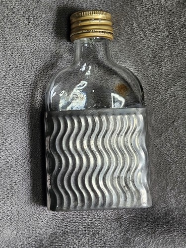 Michael glass flask vintage - st,
