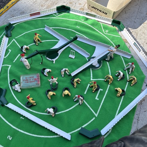 Peter pan cricket test - peter,