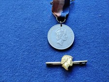 QUEEN ELIZABETH 1953, CORONATION MEDAL AND PIN BADGE