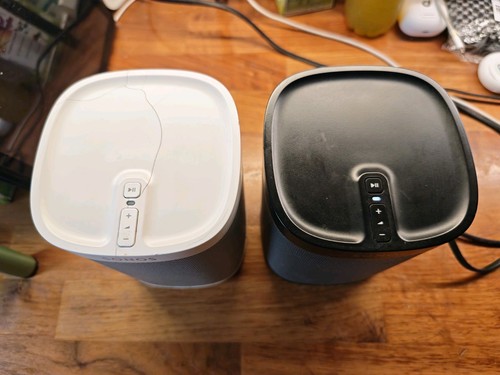 Sonos play black and - black,