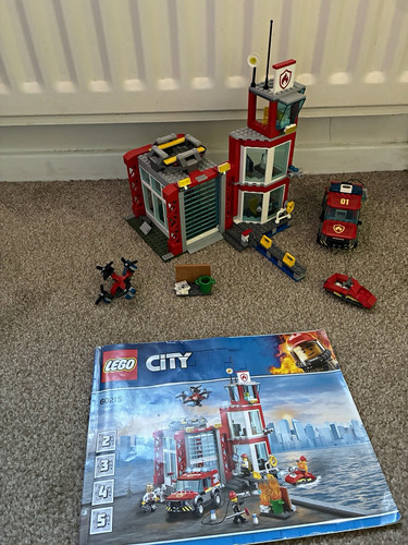 Lego city fire station - city,