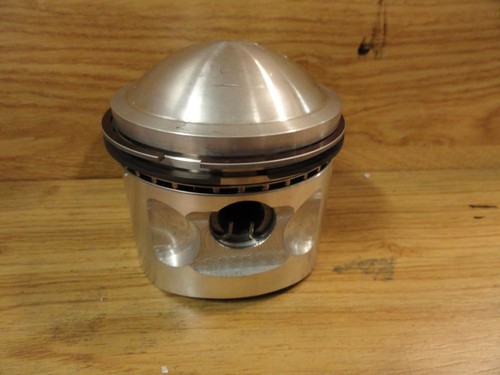 Yamaha 650 piston set - 650, 77mm
