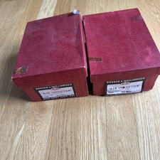 *READ* Set of 2 Barker &