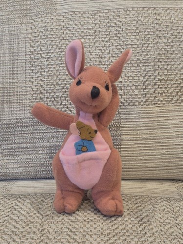 Kanga from winne - pooh, with