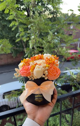 Luxury artisan flower bouquet - flower,