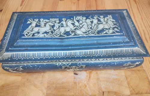 Vintage embossed biscuit - embossed,
