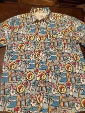 Buc-ees Hawaiian Camper Button