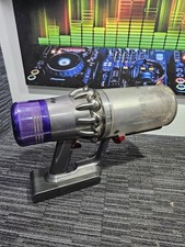 L63 Dyson V11 cordless vacuum