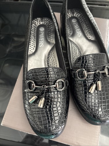 Bnib ladies black leather - ladies, croc